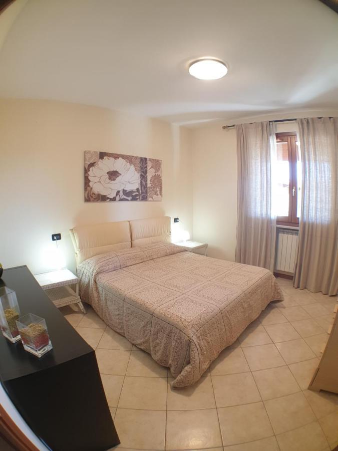 La Fenice Holiday Apartment Manerba del Garda Eksteriør billede