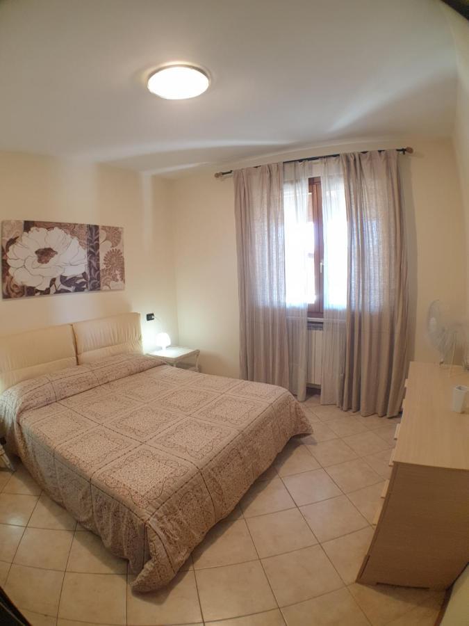 La Fenice Holiday Apartment Manerba del Garda Eksteriør billede